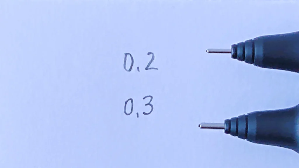 オレンズネロ0.2　筆記比較0.3